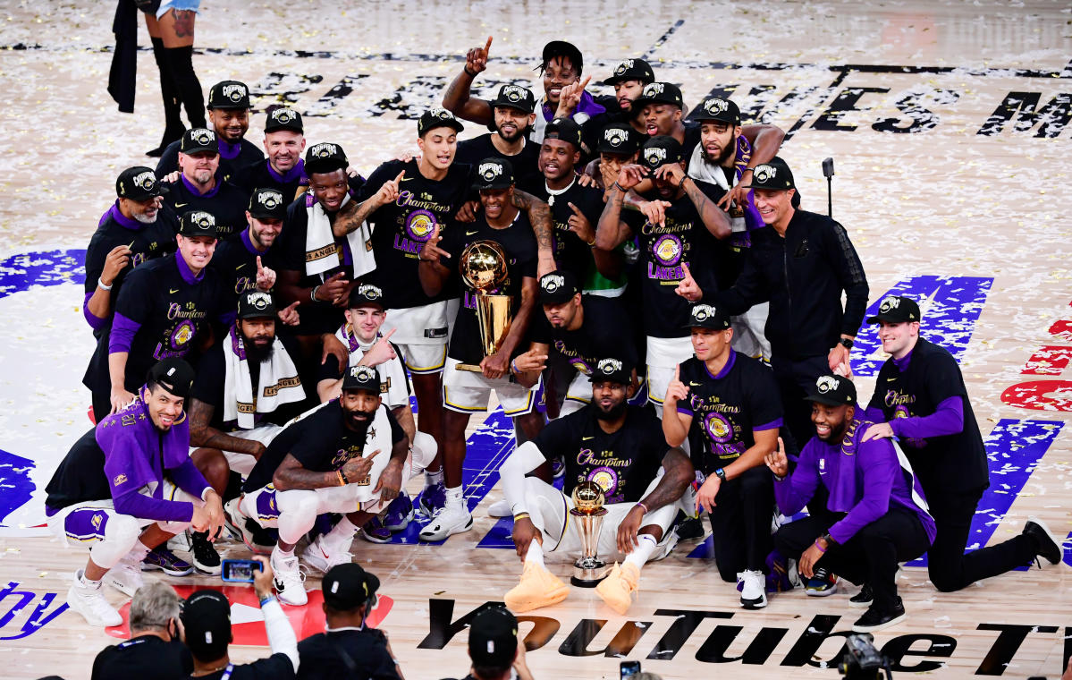 Lakers View 2020 Championship Banner As Partly Belonging Fans