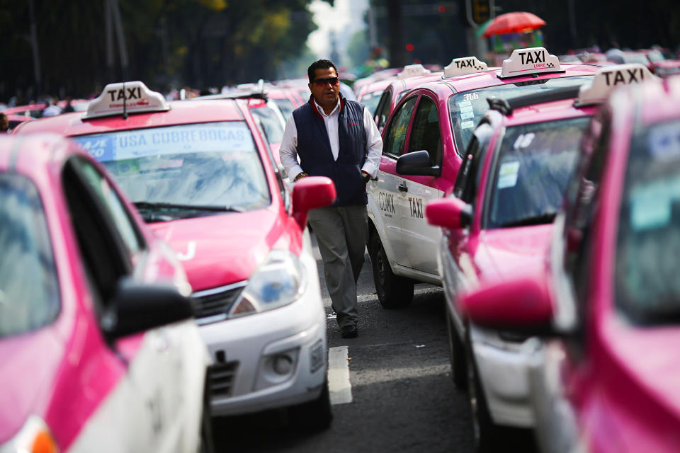 En un principio, Uber y DiDi fueron una alternativa viable ante los problemas de seguridad de los taxis tradicionales. REUTERS/Edgard Garrido