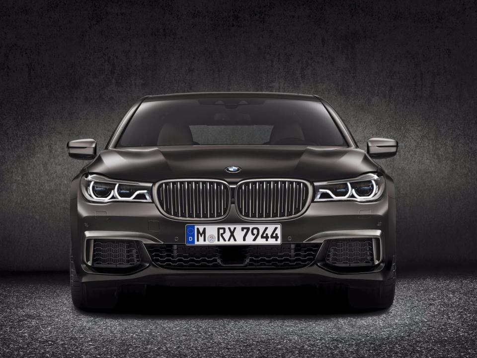 BMW M760i xDrive