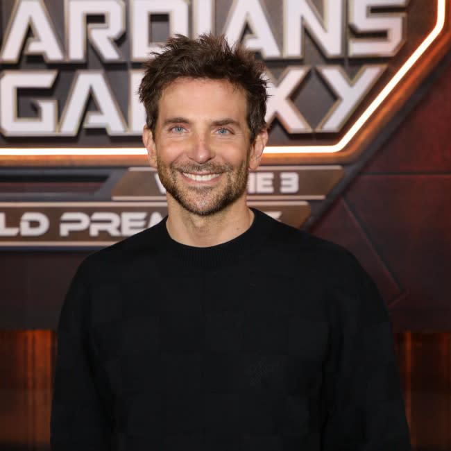 Bradley Cooper comparte por qué se siente muy afortunado de estar vivo credit:Bang Showbiz