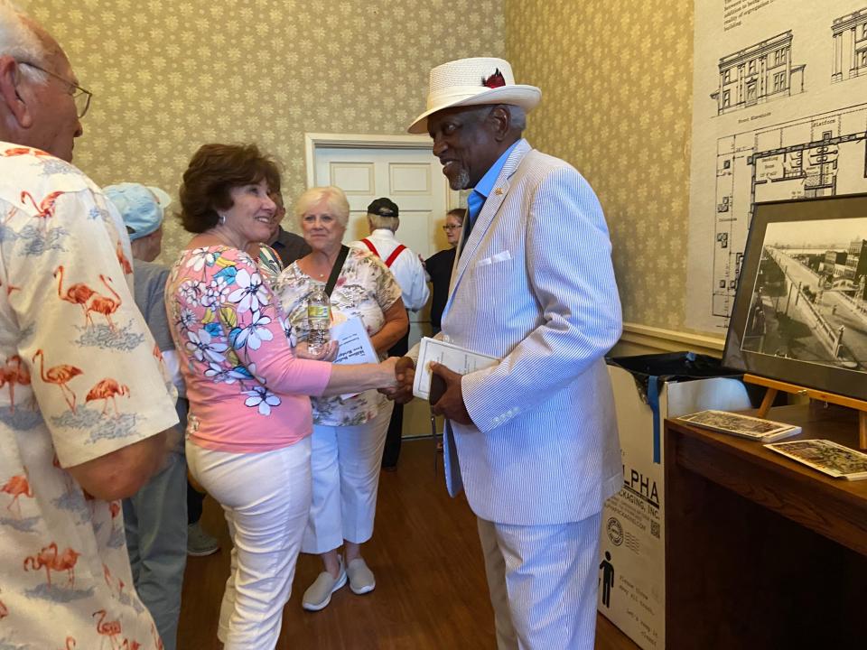 Mayor McGill greets guests at the Fort Smith Museum of History.