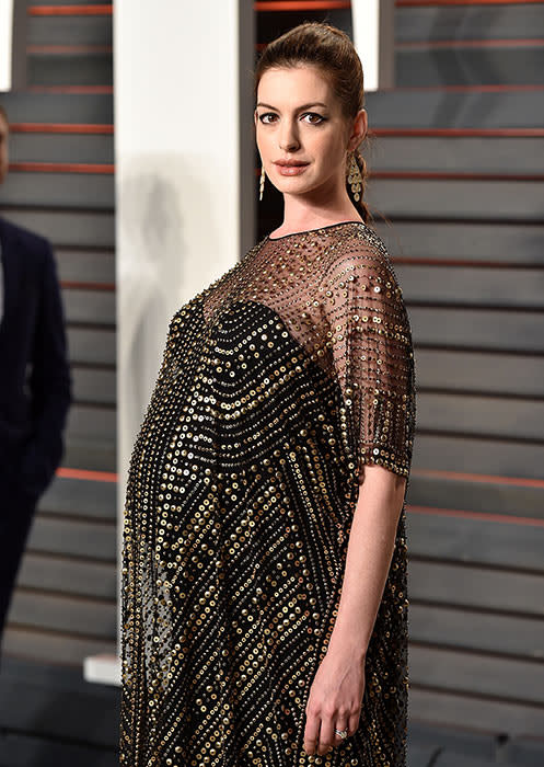 anne-hathaway-2