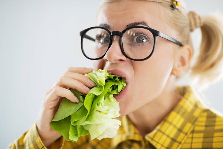 Las plantas podrían saber que te las estás comiendo. skynesher / Getty Images.