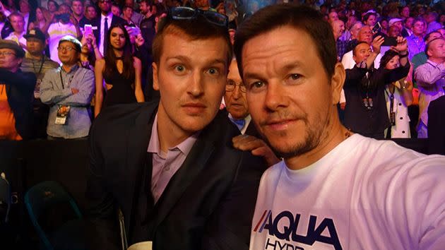 Steve Carruthers with Mark Wahlberg (SWNS.com)