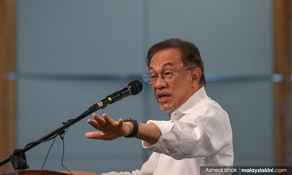 On eve of loan moratorium deadline, Anwar urges govt for review