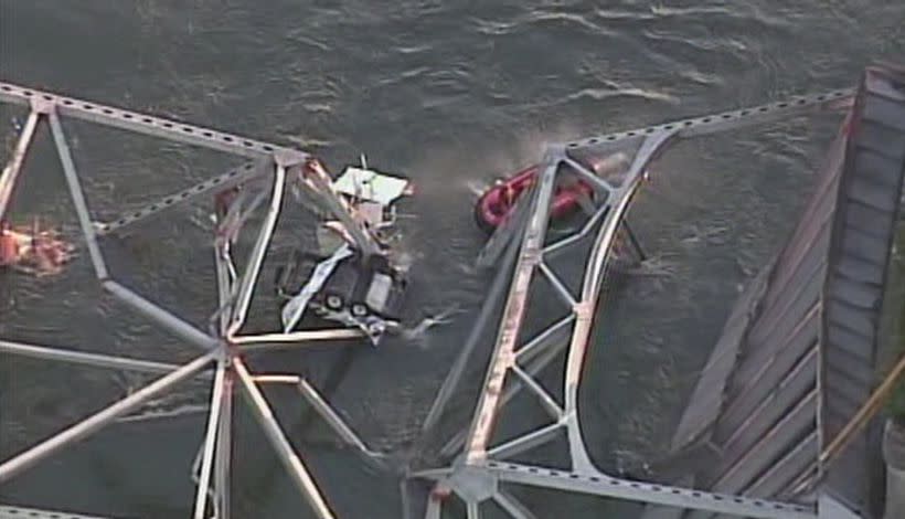 The Interstate 5 Skagit River Bridge collapsed Thursday evening and Chopper 7 flew over the scene.