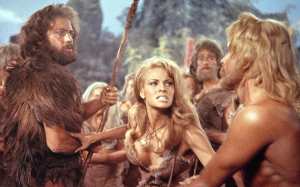 Don Chaffrey, Raquel Welch and John Richardson in One Million Years BC - Alamy