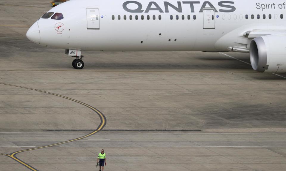 <span>Over 1,000 Qantas engineers are going on strike on Monday, but the airline’s management says this will not disrupt travel.</span><span>Photograph: Loren Elliott/Reuters</span>