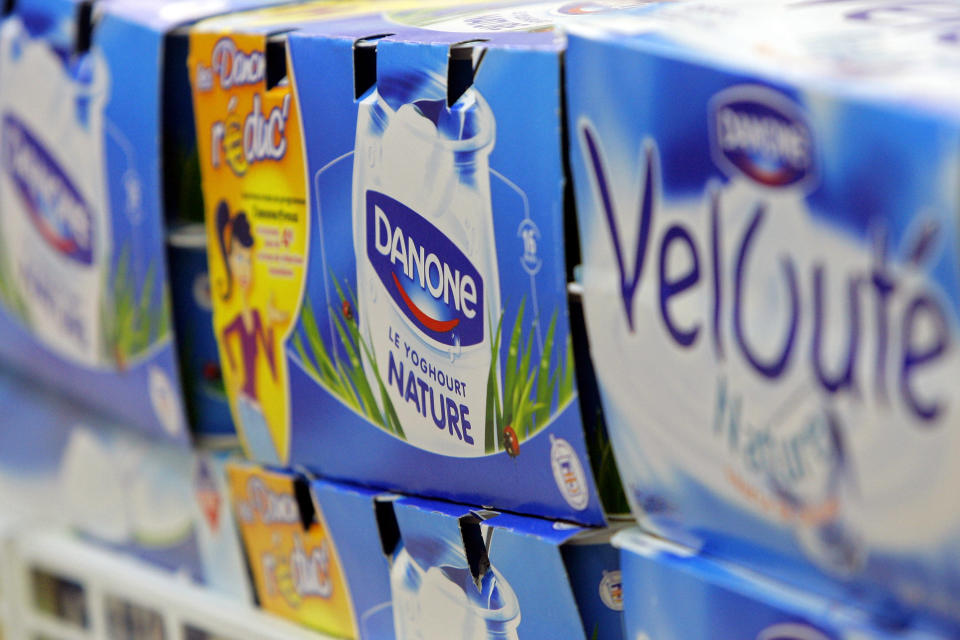 <b>3. Danone</b><br><br>Casi a las puertas de la victoria, el grupo Danone también ostenta la misma posición que en 2011 y se conforma con la medalla de bronce en reputación de empresa.