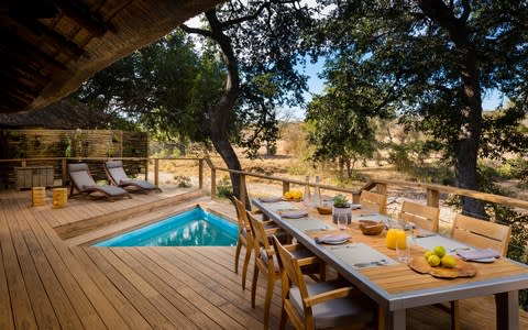 Ulusaba viewing deck - Credit: Jonathan Cosh