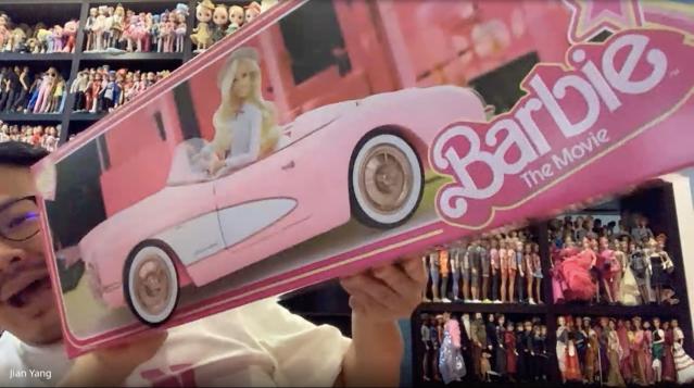 Man Builds Collection of More Than 12,000 Barbie Dolls