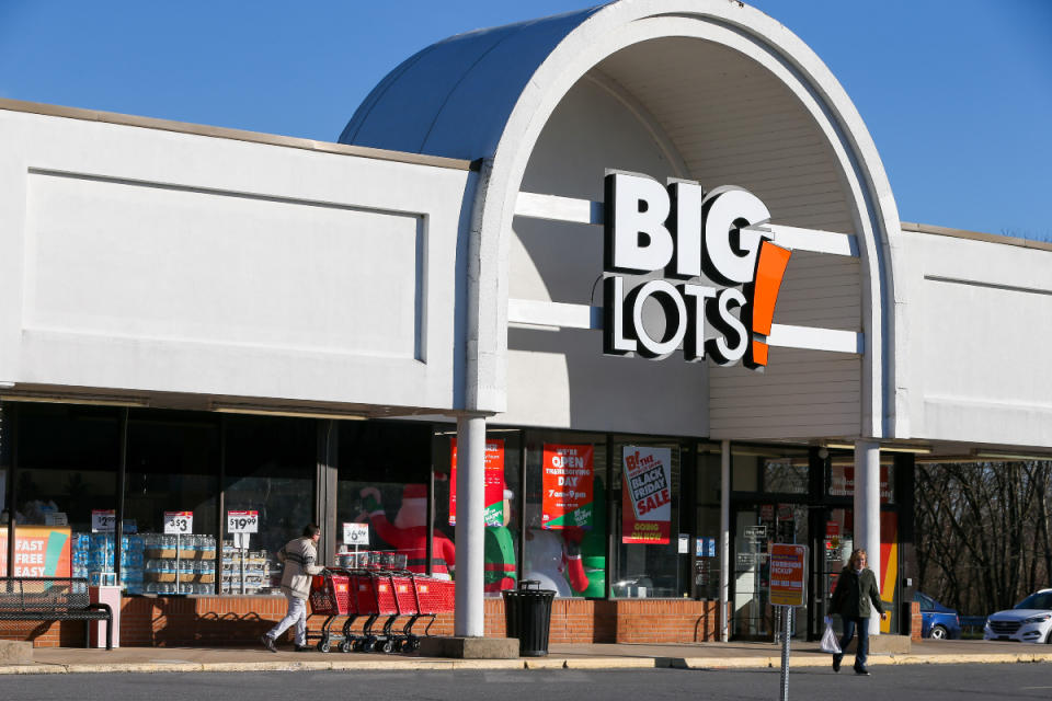 MUNCY, PENNSYLVANIA, UNITED STATES - 2022/11/21: A Big Lots store is seen at the Lycoming Mall in Muncy. The Christmas holiday shopping season in the United States traditionally begins after Thanksgiving.