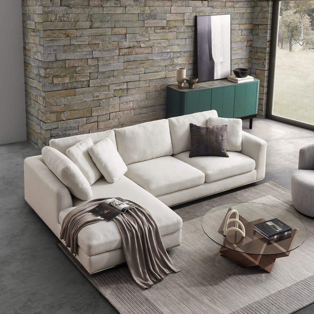 <p><a href="https://go.redirectingat.com?id=74968X1596630&url=https%3A%2F%2Fwww.castlery.com%2Fus%2Fproducts%2Fhamilton-chaise-sectional-sofa&sref=https%3A%2F%2Fwww.goodhousekeeping.com%2Fhome%2Fdecorating-ideas%2Fg41033217%2Fcloud-couch-sectional-dupes%2F" rel="nofollow noopener" target="_blank" data-ylk="slk:Shop Now;elm:context_link;itc:0;sec:content-canvas" class="link rapid-noclick-resp">Shop Now</a></p><p>Hamilton Chaise Sectional Sofa</p><p>castlery.com</p><p>$2999.00</p><span class="copyright">Castlery</span>