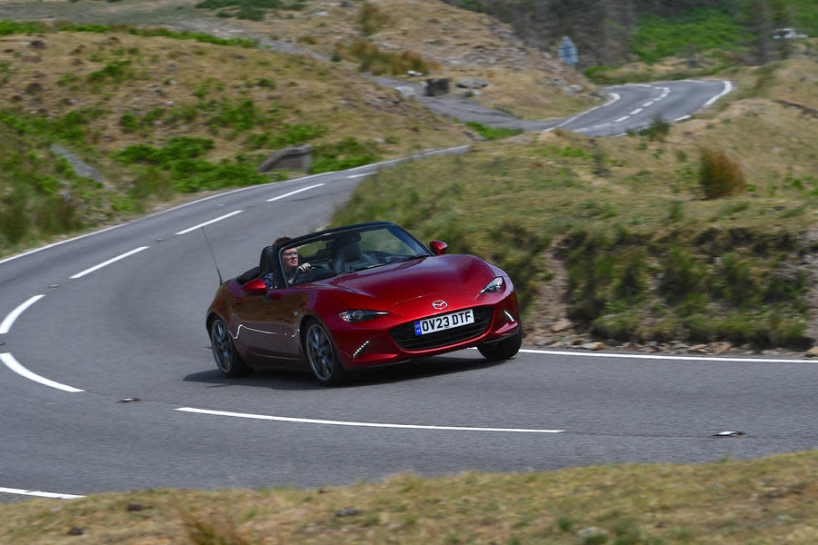 Mazda MX-5 front cornering