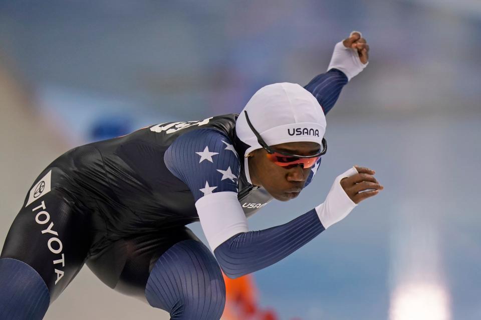 Ocala's Erin Jackson, the No. 1 ranked skater in the world in the 500 meters, slipped during qualifying on Friday at the U.S. speedskating trails and failed to make the Beijing Olympics.