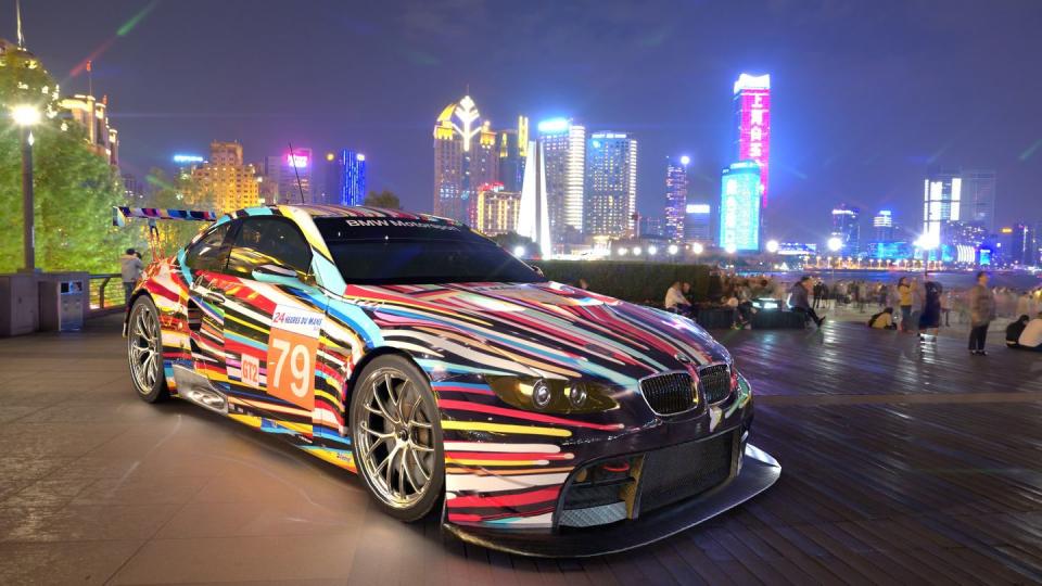 jeff koons bmw art car in augmented reality app