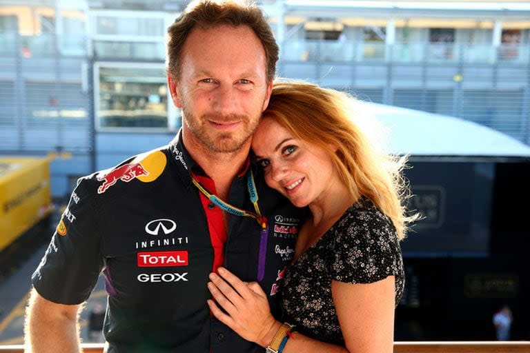 Christian Horner y su esposa Geri Halliwell, en los boxes de un gran premio de F1; era todo sonrisas por entonces...