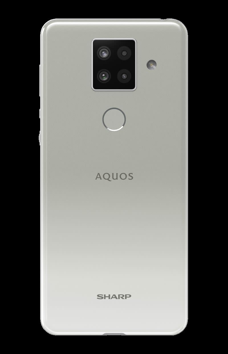 AQUOS sense4 plus配備6.7吋螢幕（圖／台灣夏普提供）