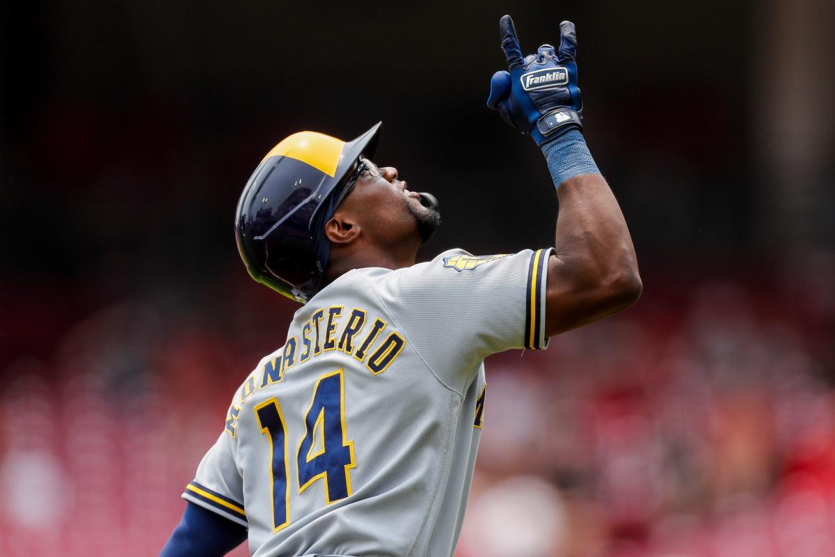 Reds lose third-straight game in big series vs. the Brewers