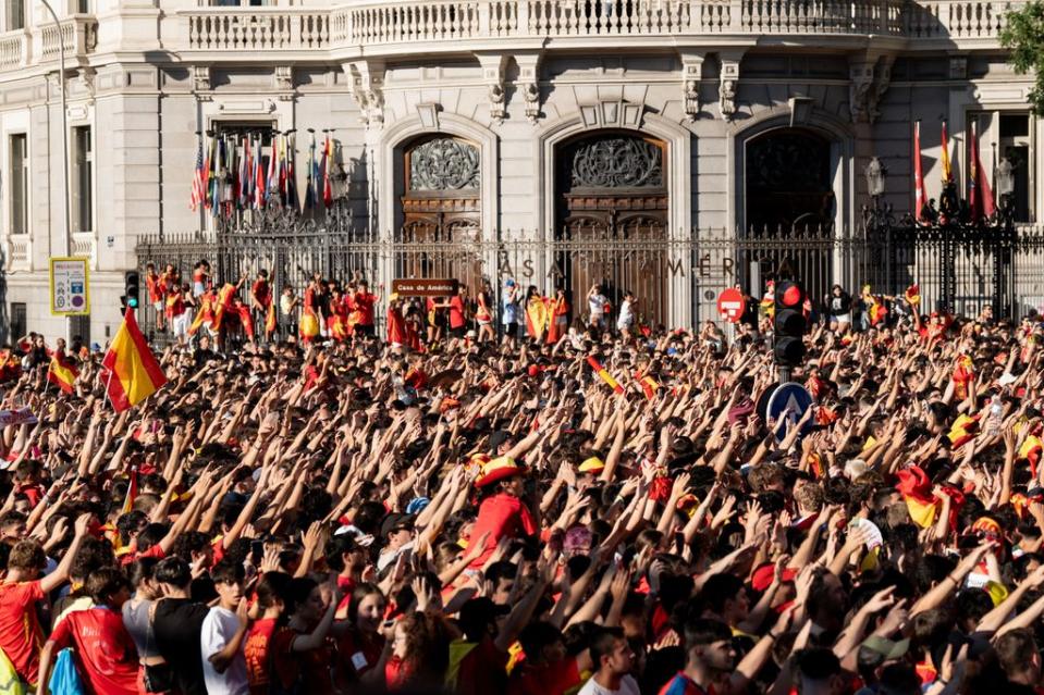 La celebración de La Roja por las calles de Madrid tras ganar la Eurocopa el 15 de julio de 2024