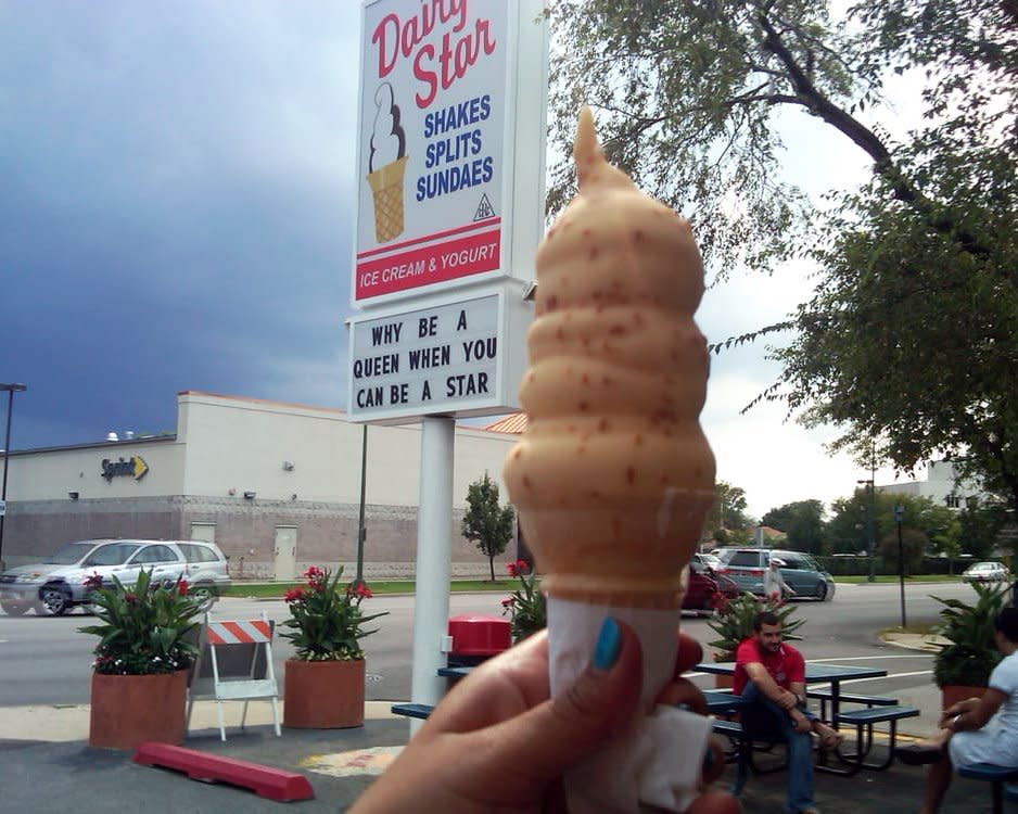 Dairy Star Ice Cream in Lincolnwood, IL