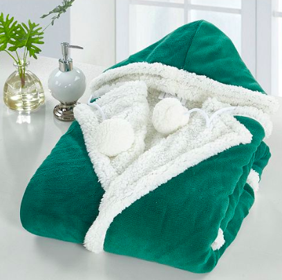 Chic Home Nava 51×71 Hooded Snuggle (Photo: Macy’s)