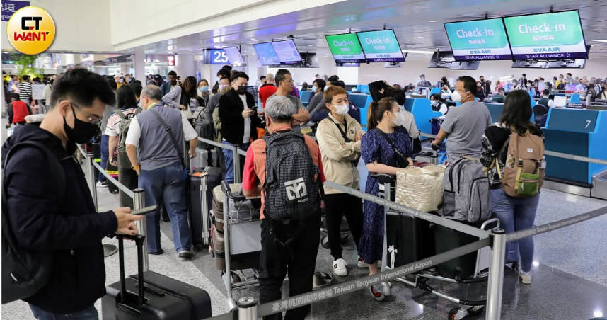 有民眾趁清明連假想到越南玩，一家四口花了15萬，沒想到卻因旅行社行政疏失，讓他們到了機場沒有護照出去。（示意圖／方萬民攝）