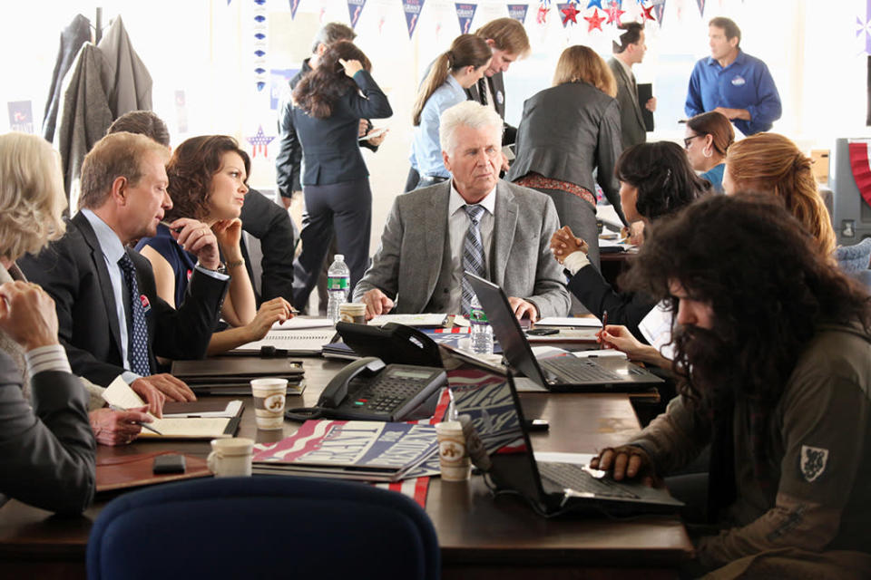 "Scandal" -- "A Criminal, a Whore, an Idiot and a Liar" JEFF PERRY, BELLAMY YOUNG, BARRY BOSTWICK, KERRY WASHINGTON, DARBY STANCHFIELD, GUILLERMO DIAZ