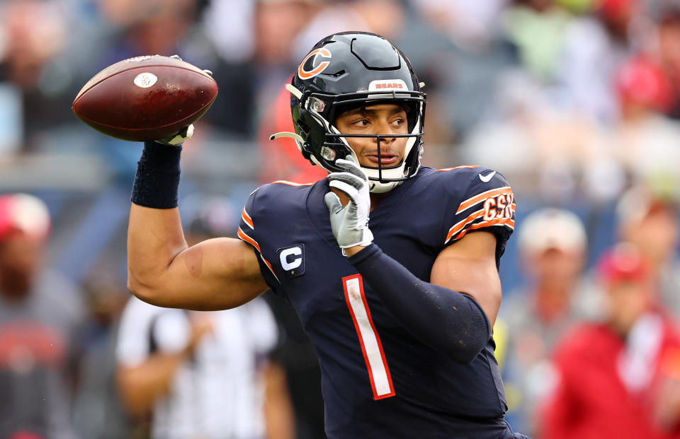 Sep 11, 2022; Chicago, Illinois, USA; Chicago Bears quarterback <a class="link " href="https://sports.yahoo.com/nfl/players/33399" data-i13n="sec:content-canvas;subsec:anchor_text;elm:context_link" data-ylk="slk:Justin Fields;sec:content-canvas;subsec:anchor_text;elm:context_link;itc:0">Justin Fields</a> (1) drops back to pass against the <a class="link " href="https://sports.yahoo.com/nfl/teams/san-francisco/" data-i13n="sec:content-canvas;subsec:anchor_text;elm:context_link" data-ylk="slk:San Francisco 49ers;sec:content-canvas;subsec:anchor_text;elm:context_link;itc:0">San Francisco 49ers</a> during the first half at Soldier Field. Mandatory Credit: Mike Dinovo-USA TODAY Sports