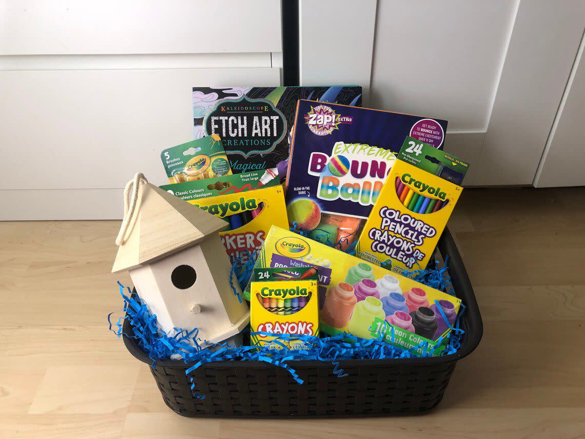 Arts & Crafts Gift Basket with crayola markers, crayons, washable paints, a wooden birdhouse, and more