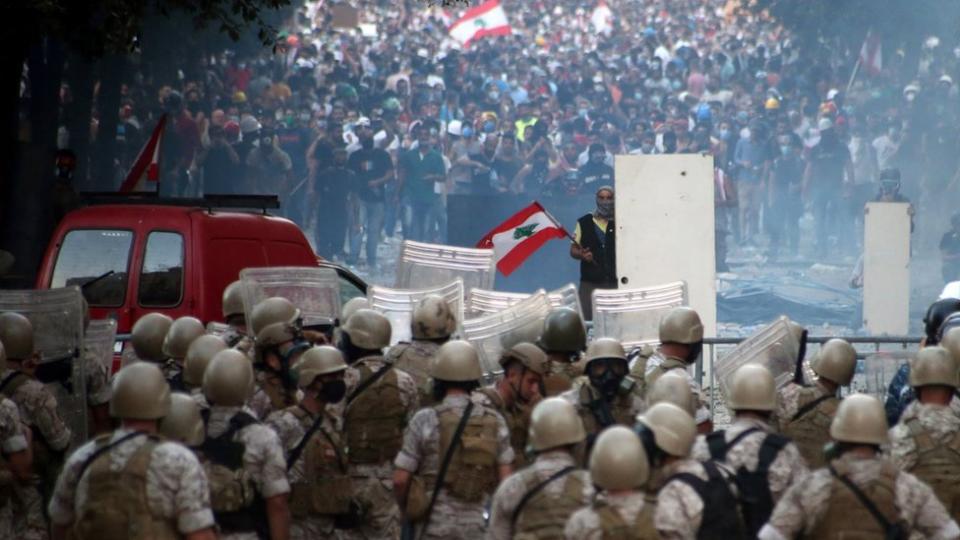 Manifestantes en Beirut