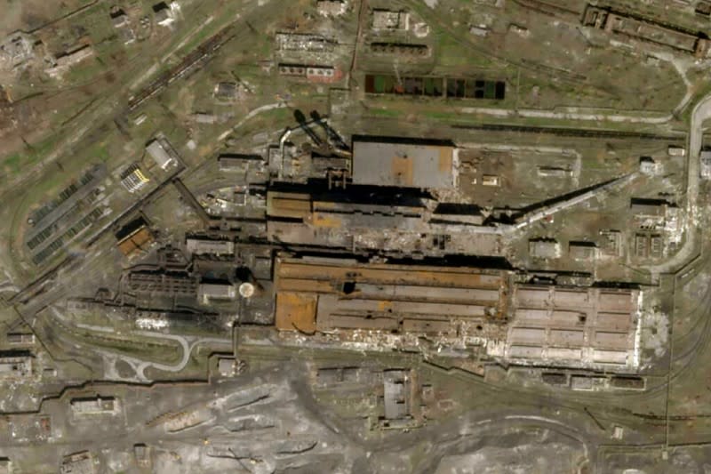 2022年4月，馬里烏波爾守軍最後據點—亞速鋼鐵廠的衛星空拍照。（美聯社）