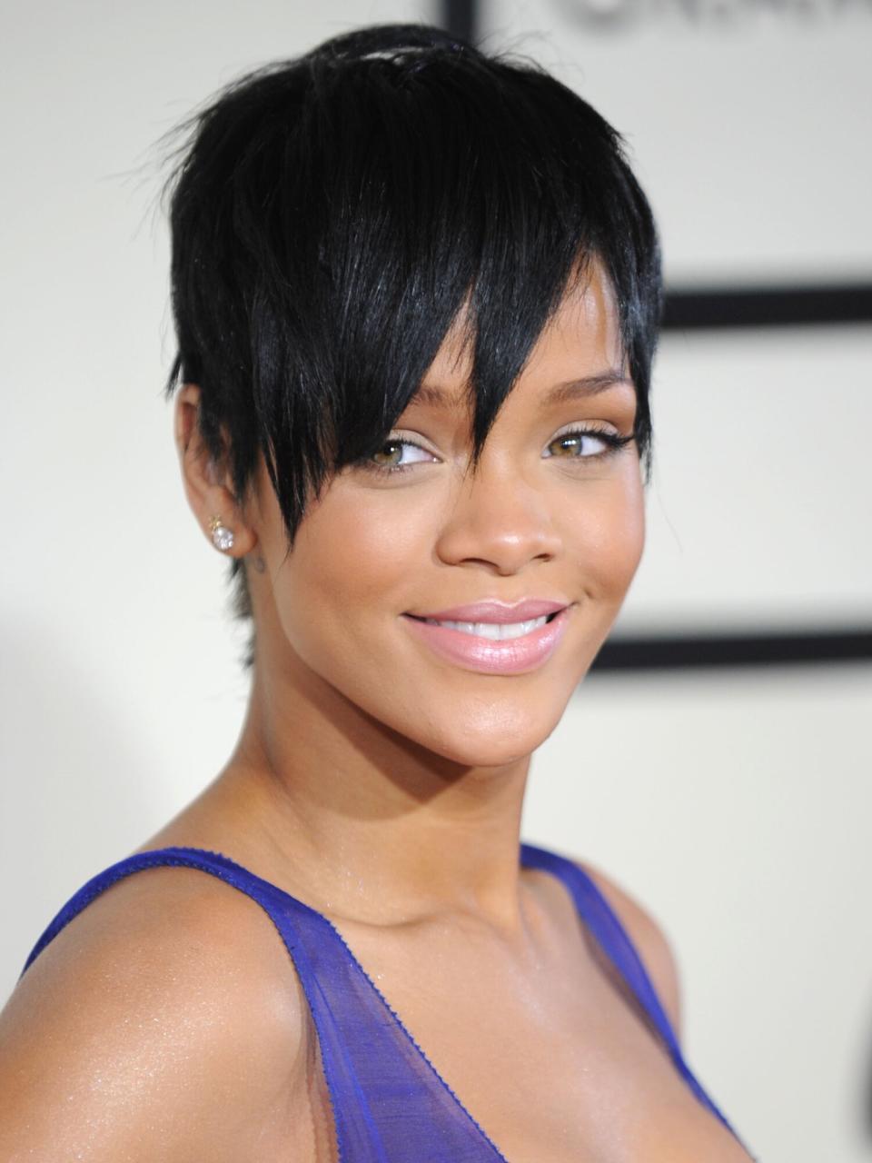 Rihanna arrives to the 50th Annual GRAMMY Awards at the Staples Center on February 10, 2008 in Los Angeles, California