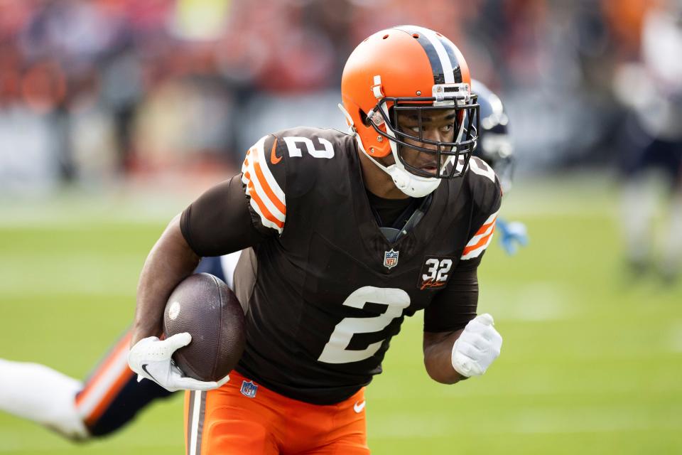 Cleveland Browns wide receiver Amari Cooper (2) runs the ball along the sideline for a touchdown against the Chicago Bears on Dec. 17, 2023, in Cleveland.