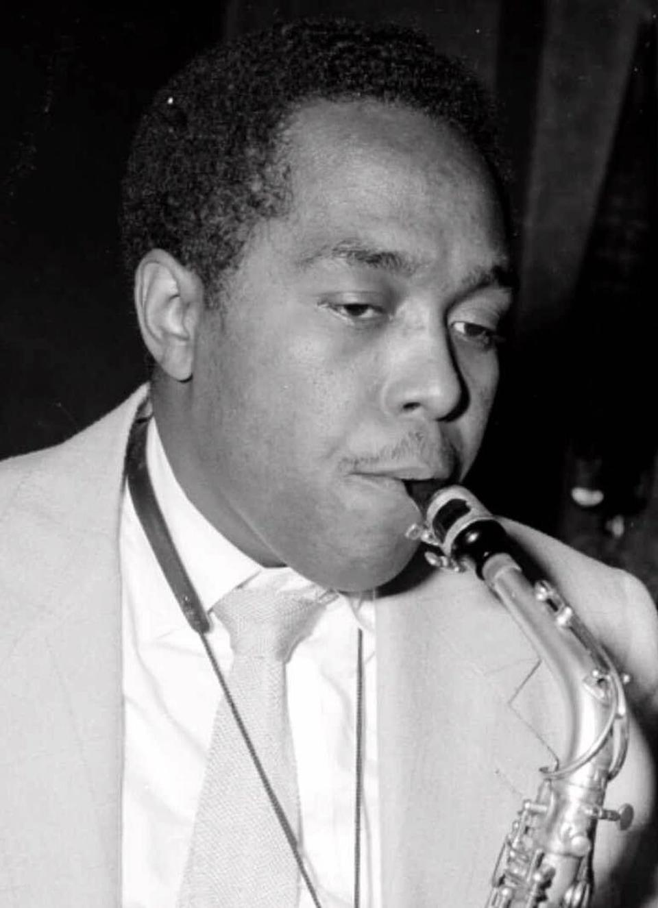 Jazz great Charlie Parker performs in Paris on May 8, 1949.