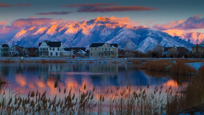 sunrise in South Jordan Utah