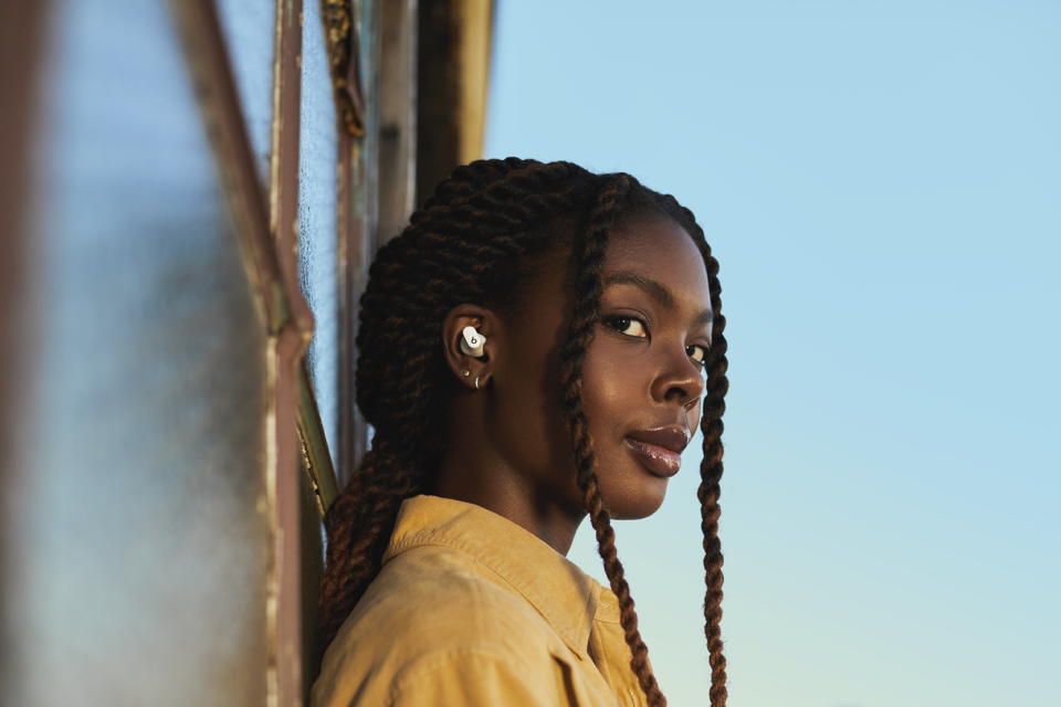 圖／Beats宣布推出 Beats Studio Buds真無線耳機，配備IPX4認證防護等級的抗汗抗水耳機。 