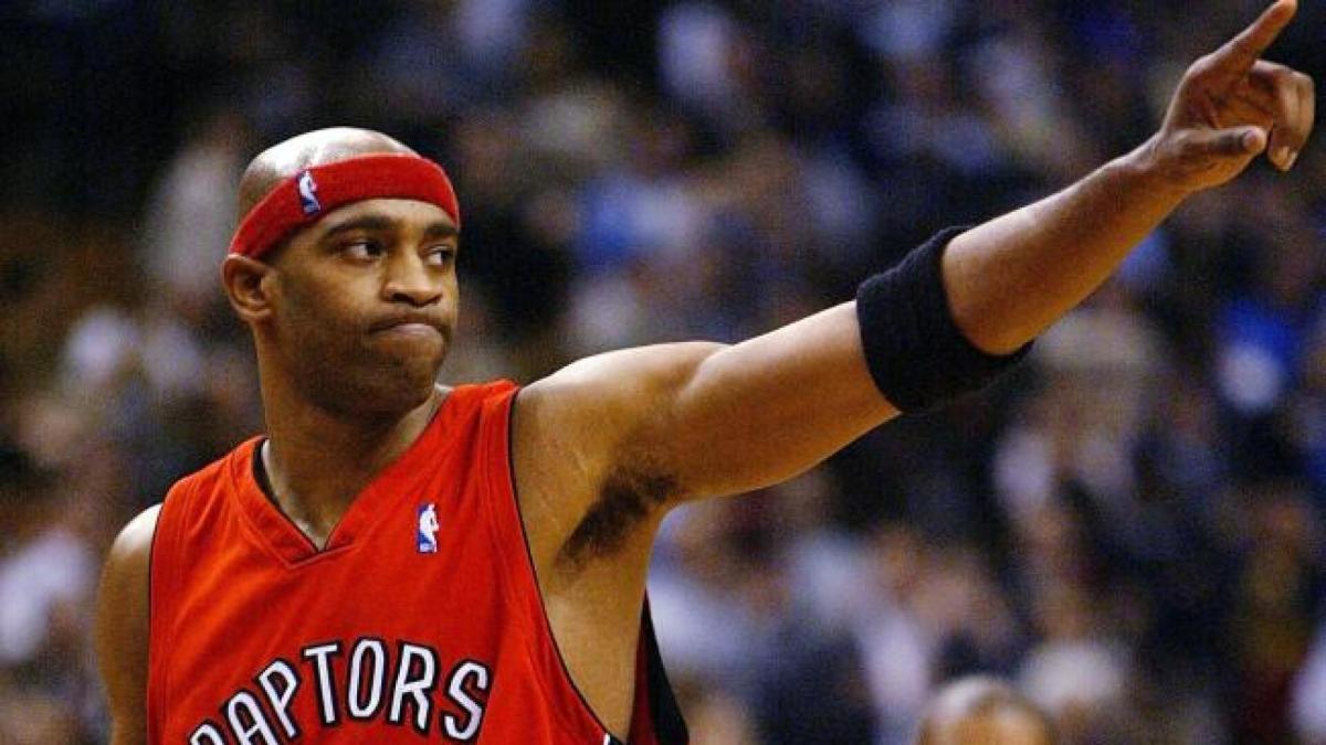 Toronto Raptors to retire No. 15 jersey of Vince Carter