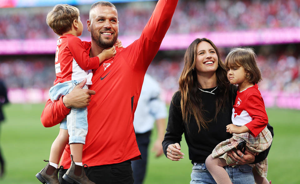 Buddy Franklin, pictured here with his wife and kids.