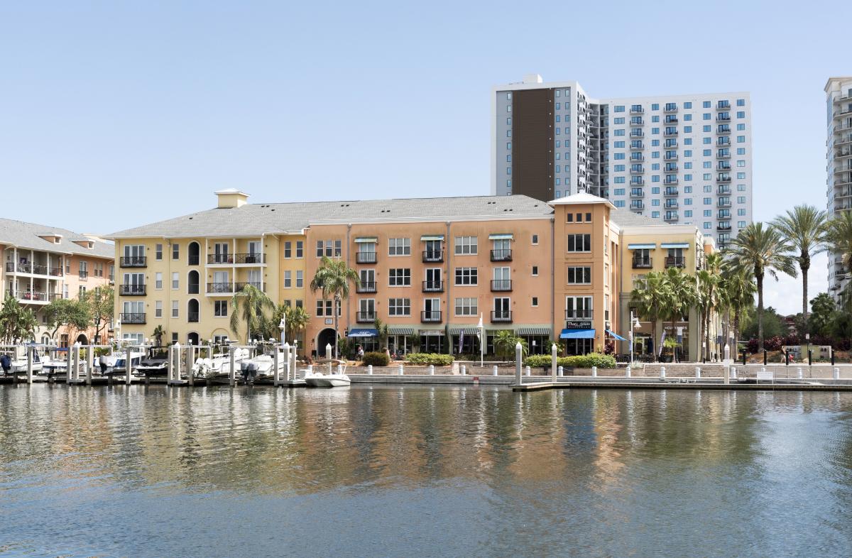 Why Tampa suddenly has the hottest housing market in the U.S.