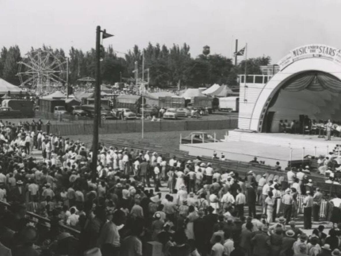 Emancipation Day celebrations drew huge crowds to Jackson Park in Windsor in the mid-20th century. The Black Council of Windsor Essex is returning to the park for the 2022 Emancipation Day Jubilee, which will include a casual family gathering at the park on Monday. (Irene Moore Davis - image credit)