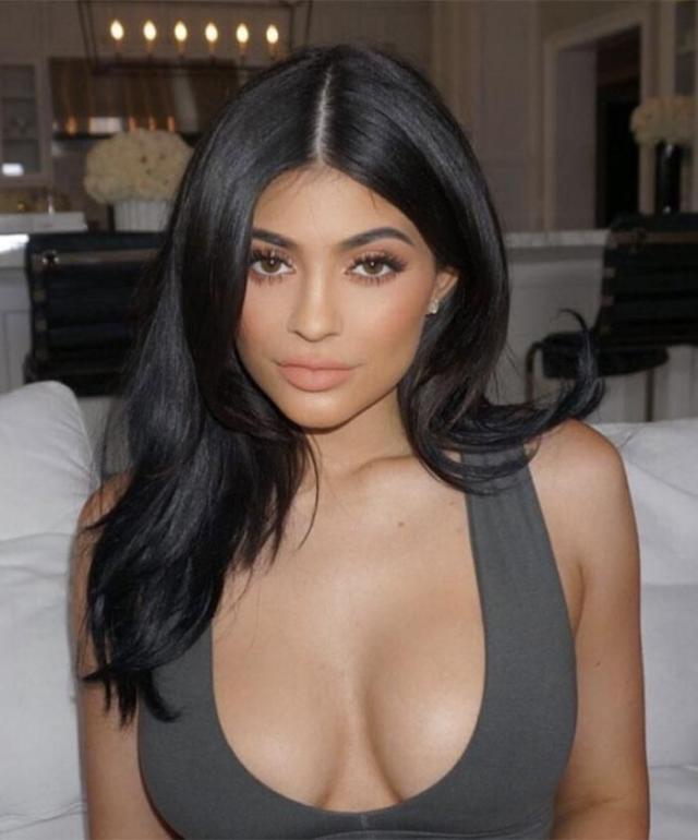 My Boobs Will Deflate Soon!'-- Kylie Jenner Says (pics