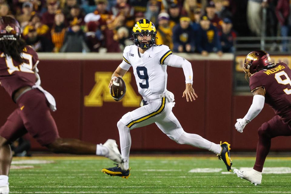 A recent NFL mock draft has the Arizona Cardinals taking Michigan QB J.J. McCarthy at No. 4 in the 2024 NFL Draft.