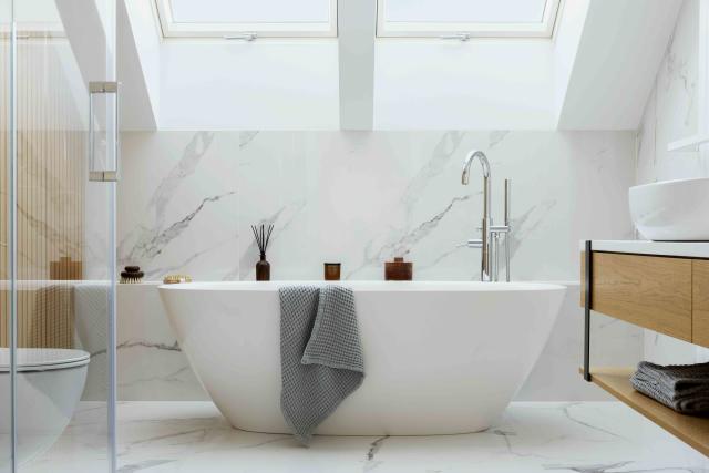 35 Best Bathroom Mirrors of 2024, HGTV Top Picks