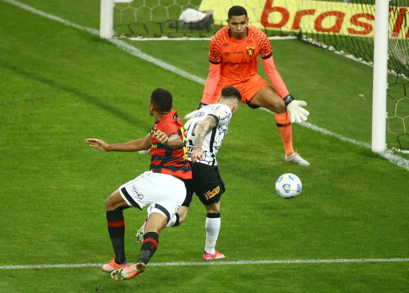 Brasileiro Championship - Corinthians v Sport Recife