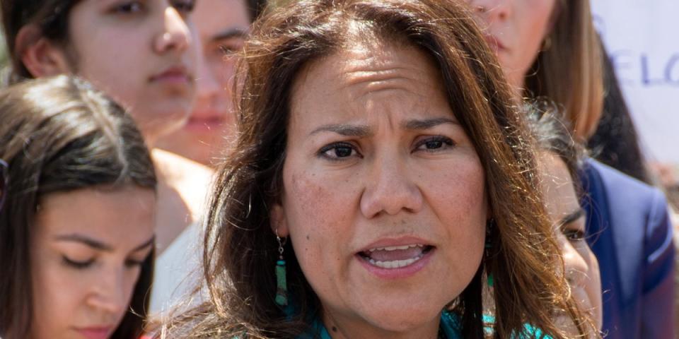 veronica escobar