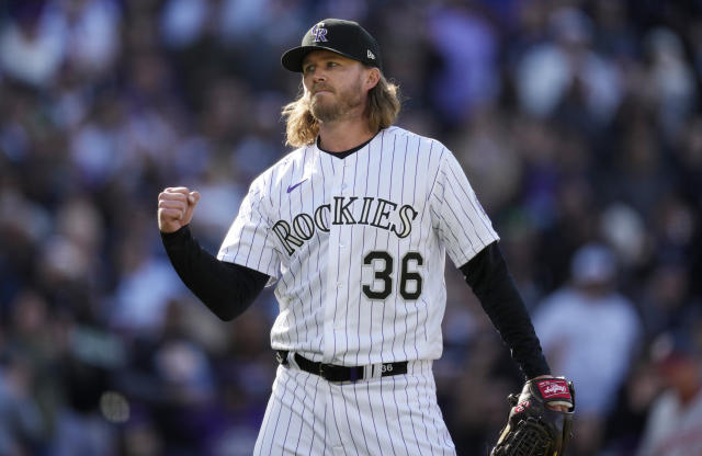 Colorado Rockies fans react to team signing manager Bud Black to a