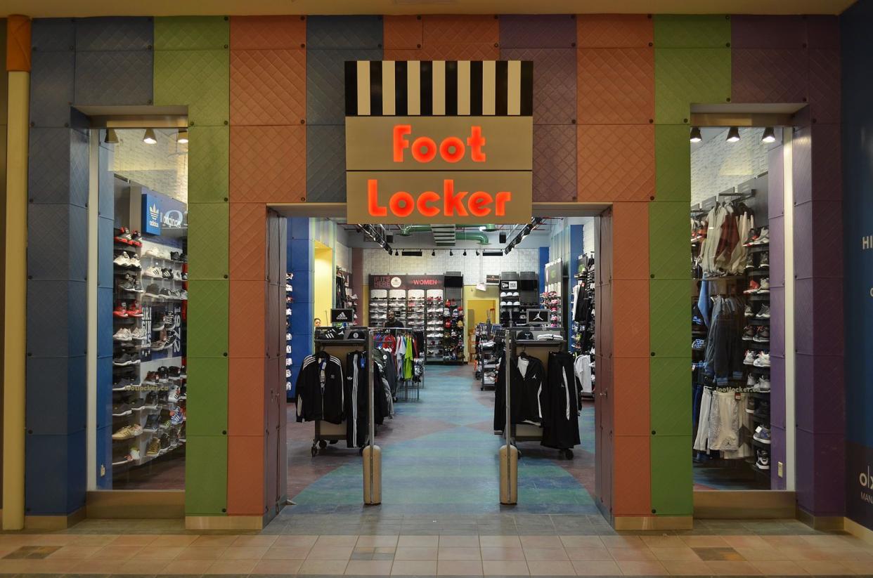 Foot Locker Hillcrest Mall