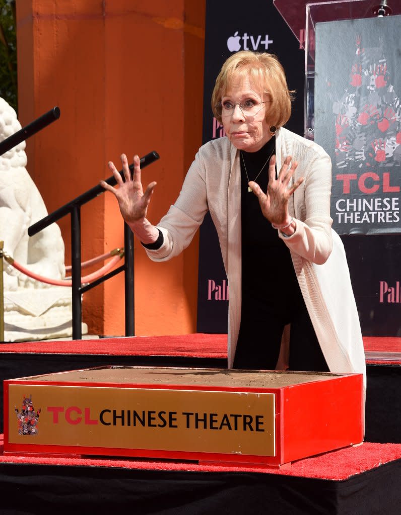 Carol Burnett joked that her hands got stuck. Janet Gough / AFF-USA.COM / MEGA