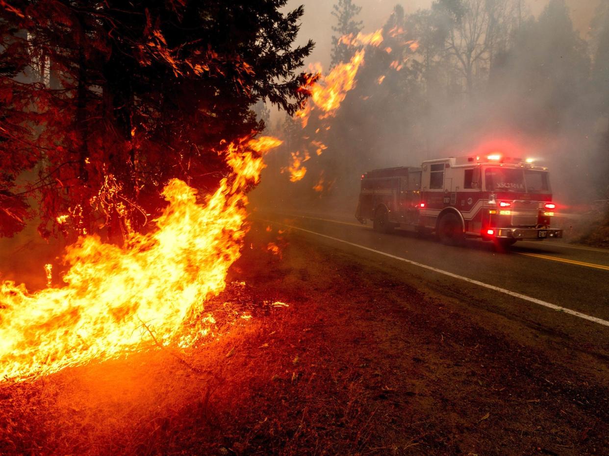 creek fire california firetruck